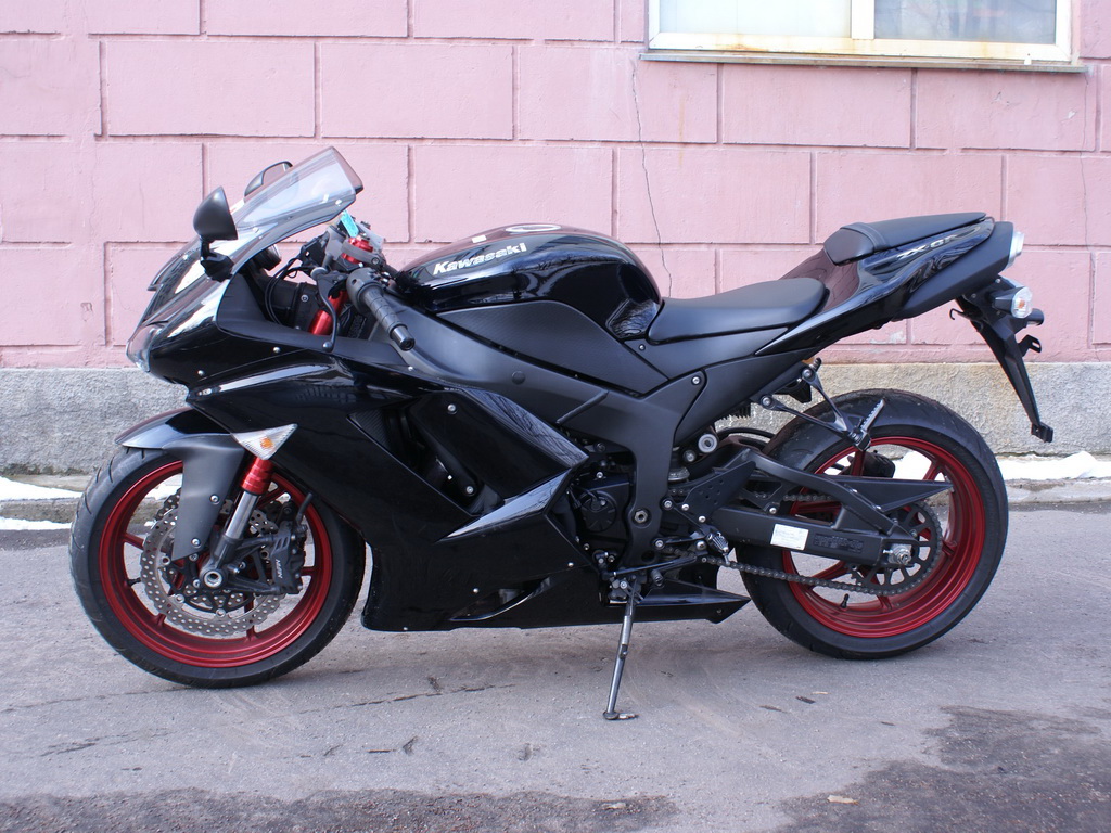 Купить мотоцикл Kawasaki ZX-6R 2008 фото 4